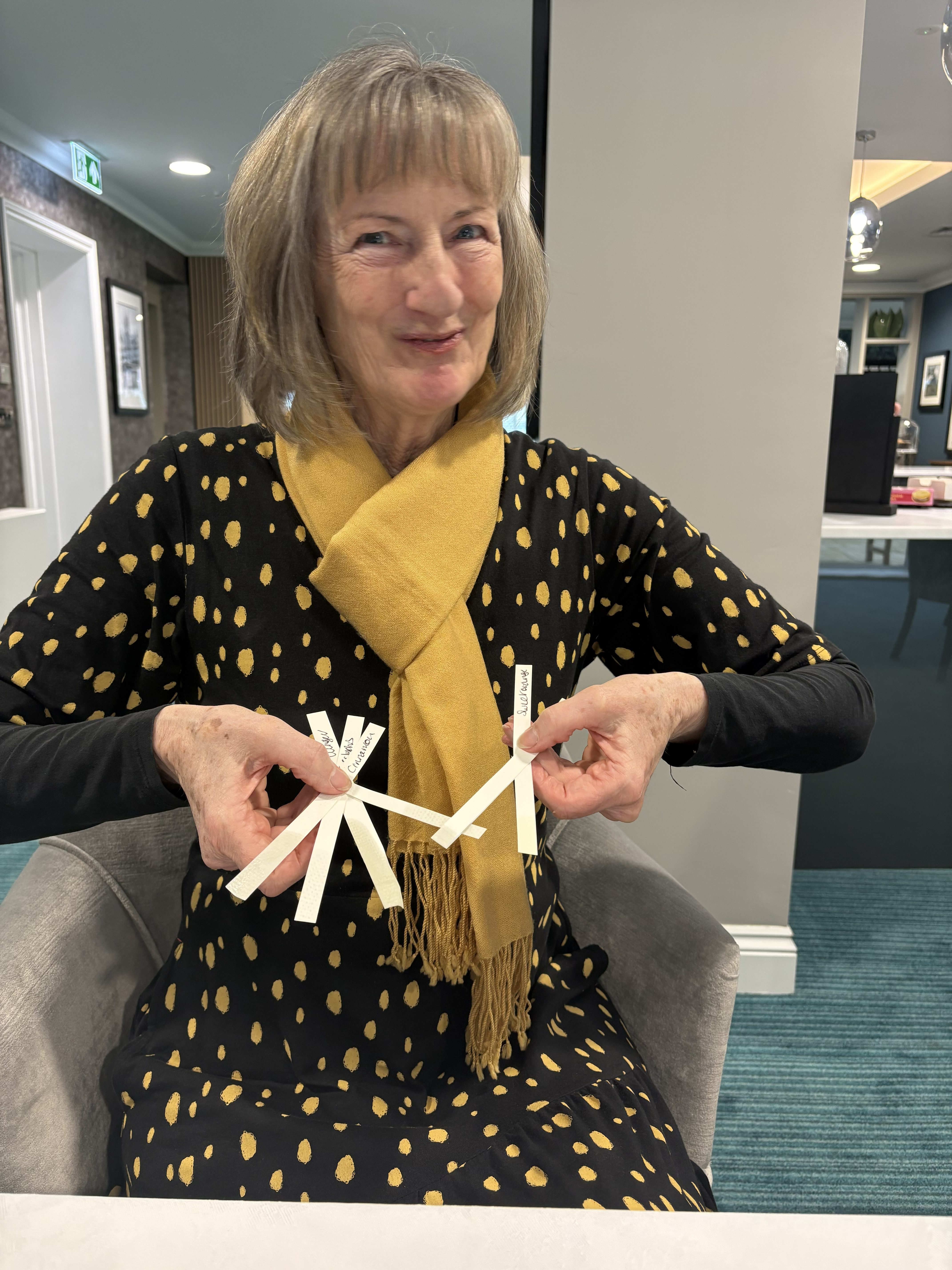 Scarlett - Scent samples