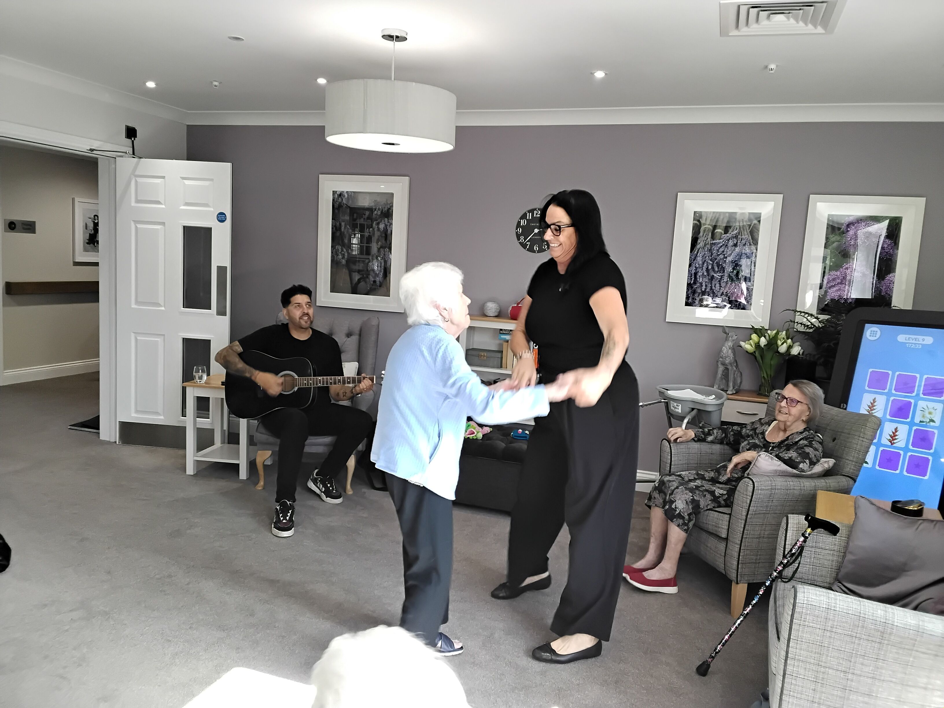 Music, smiles and plenty of singing at Bayleaf