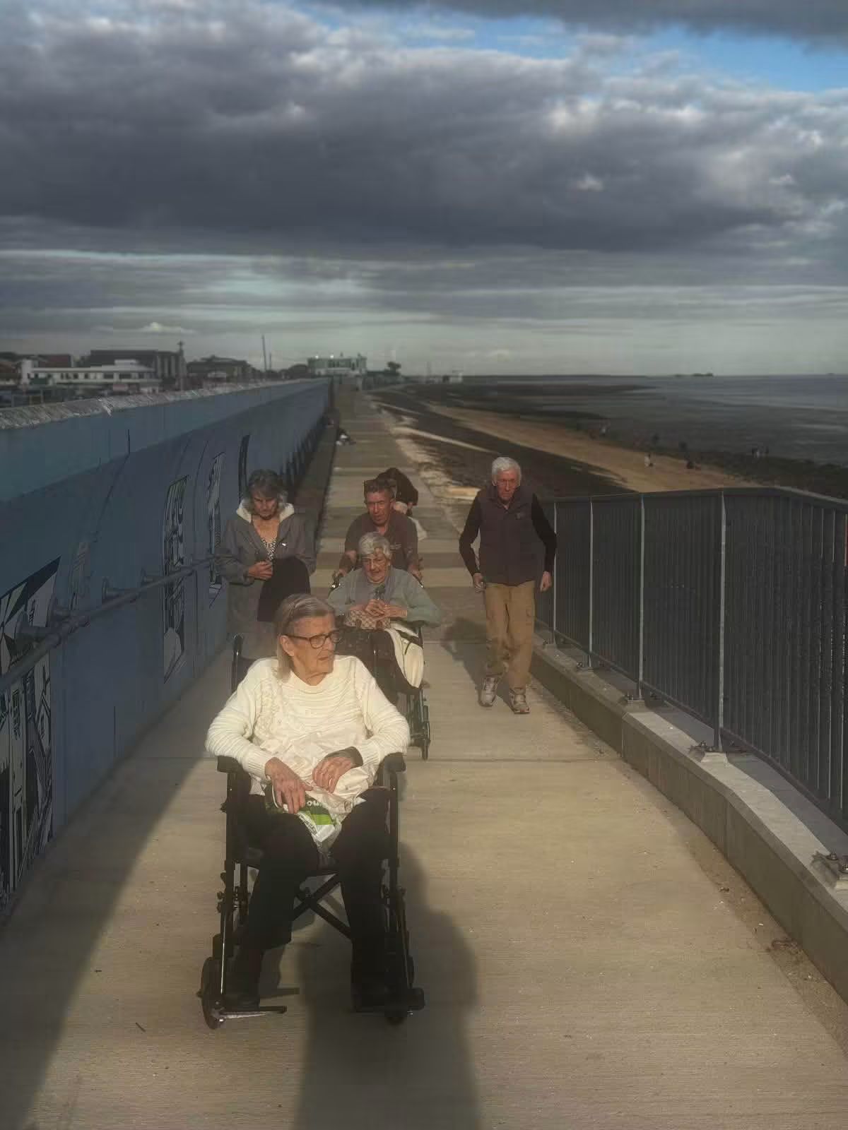 What a Wonderful Afternoon at Canvey Island!