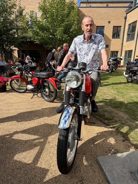 Vintage Motorcycle Club Visit 