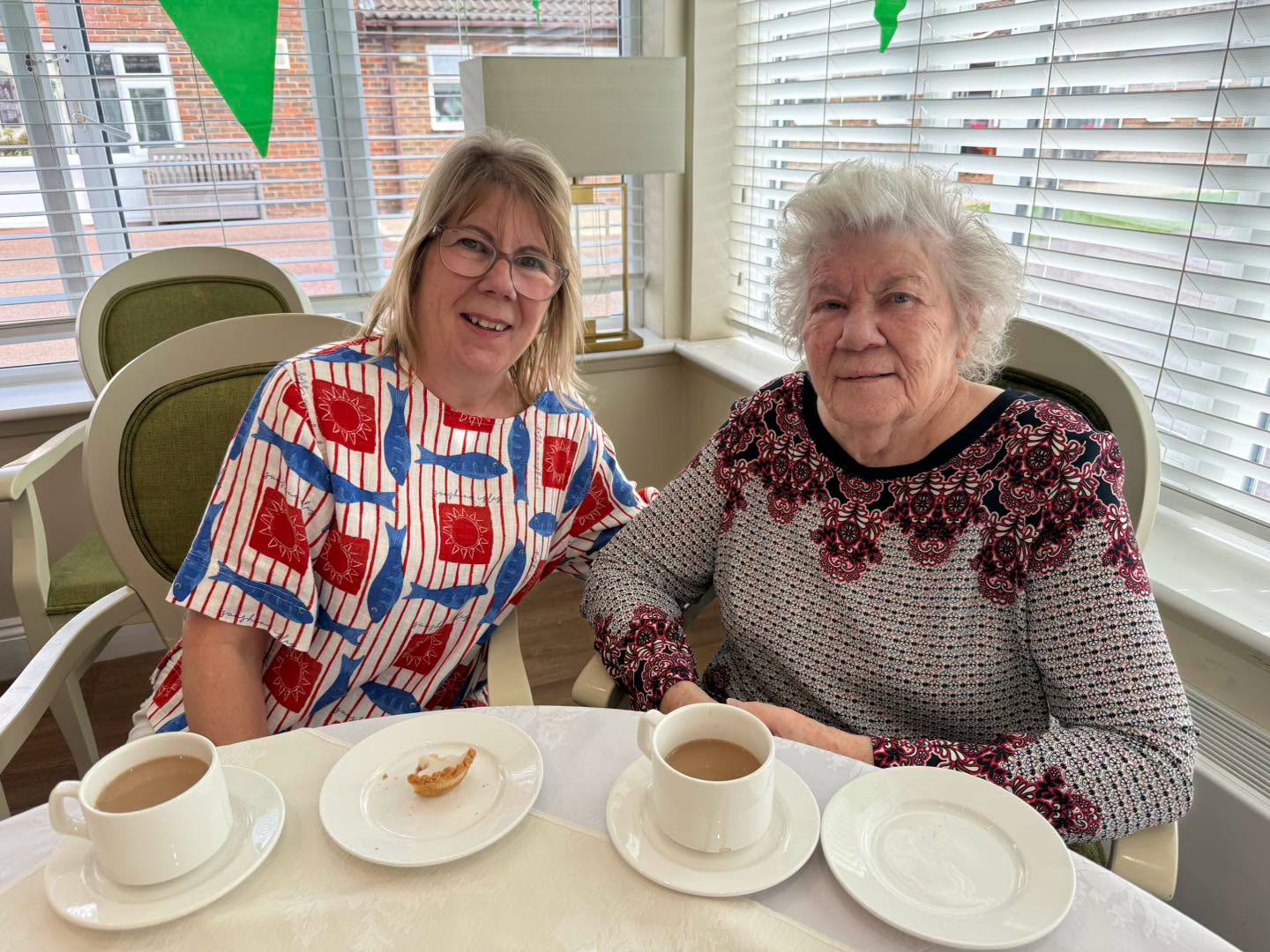 Coffee, Cake & a Whole Lot of Fun at Hickathrift House! 