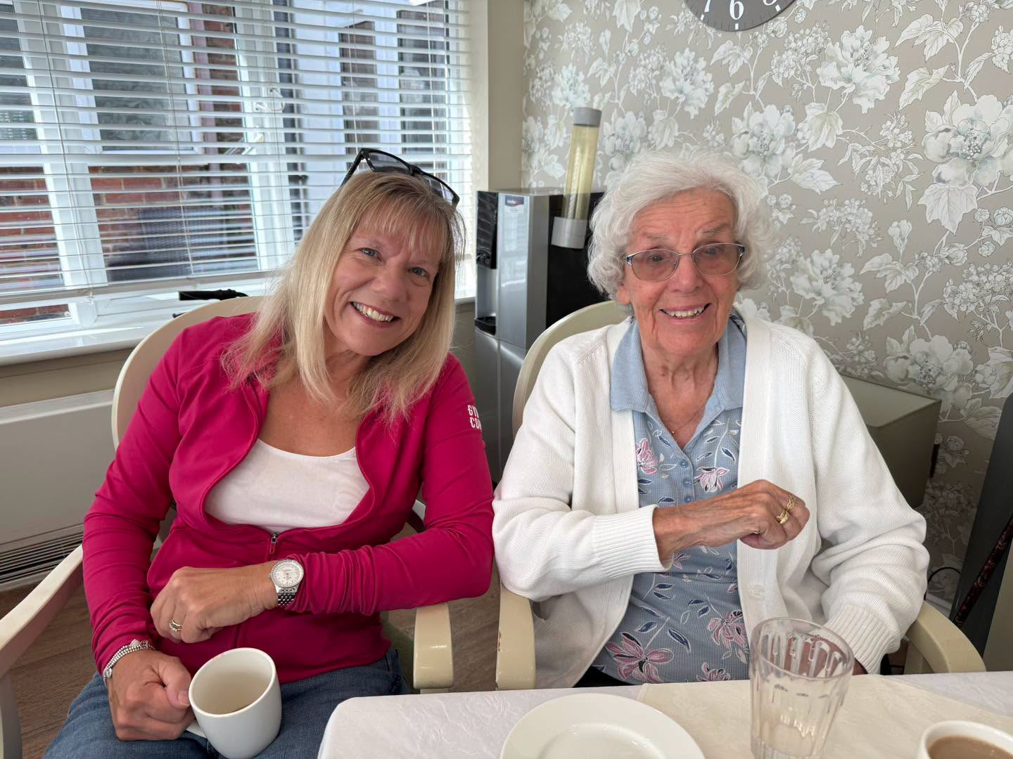 Coffee, Cake & a Whole Lot of Fun at Hickathrift House! 