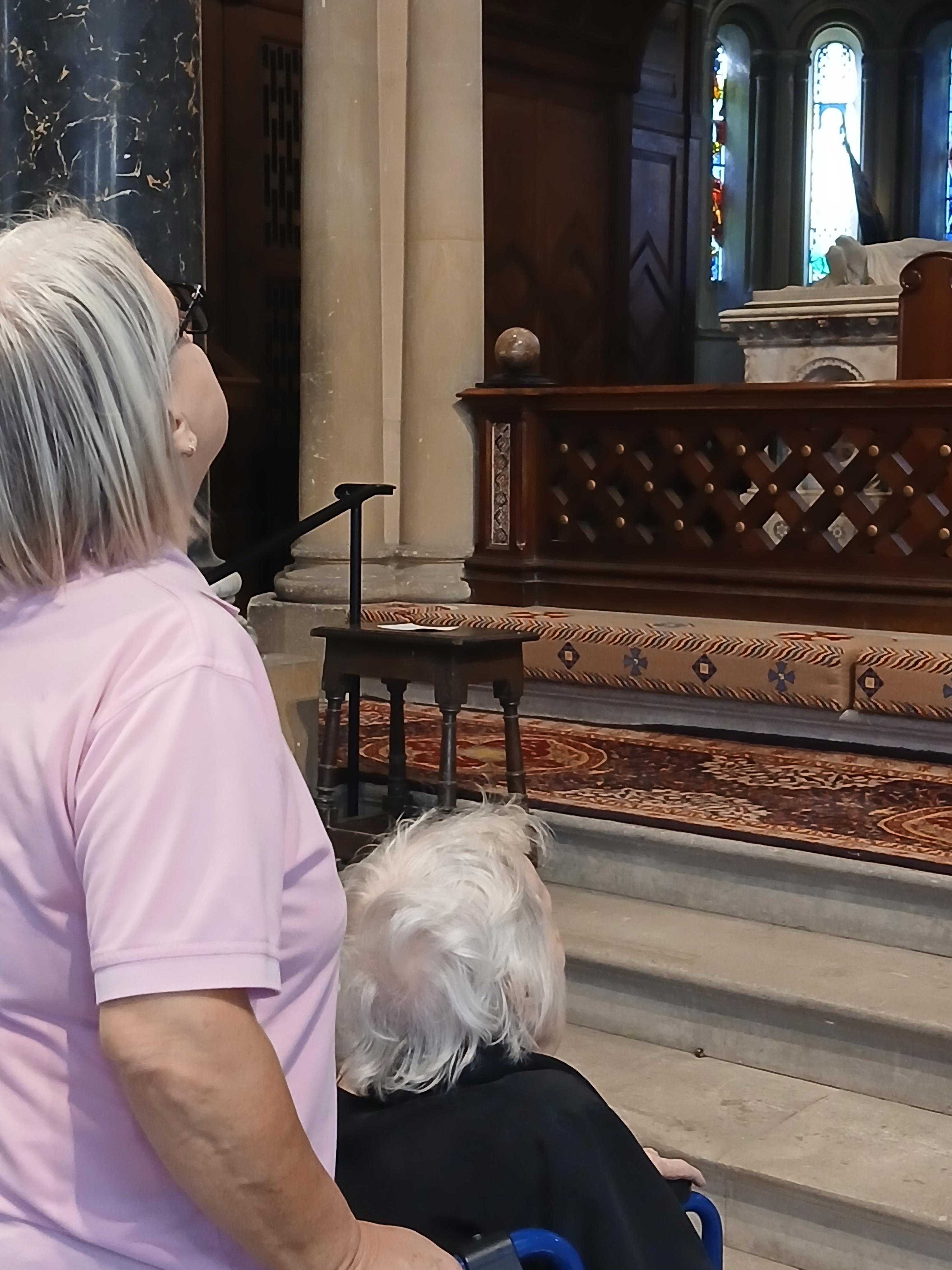 Wilton Place residents visit the Italianate Church