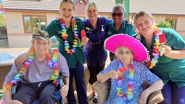 Sunny Smiles & Pamper Time at Vecta House! 
