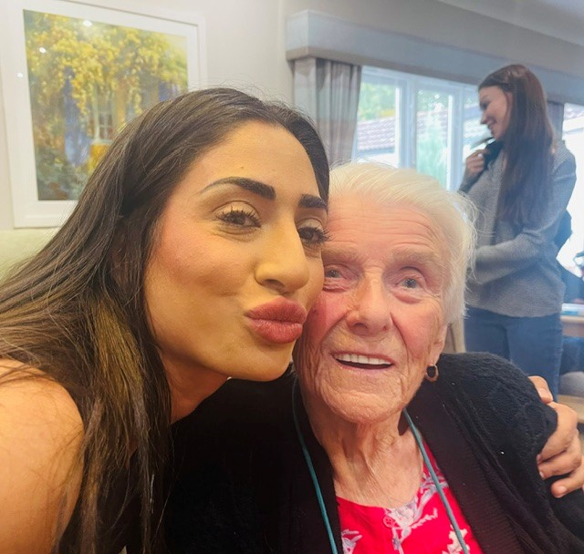 Bringing People Together at Ashlar House 