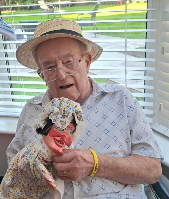Seaside Reminisce for our Residents 