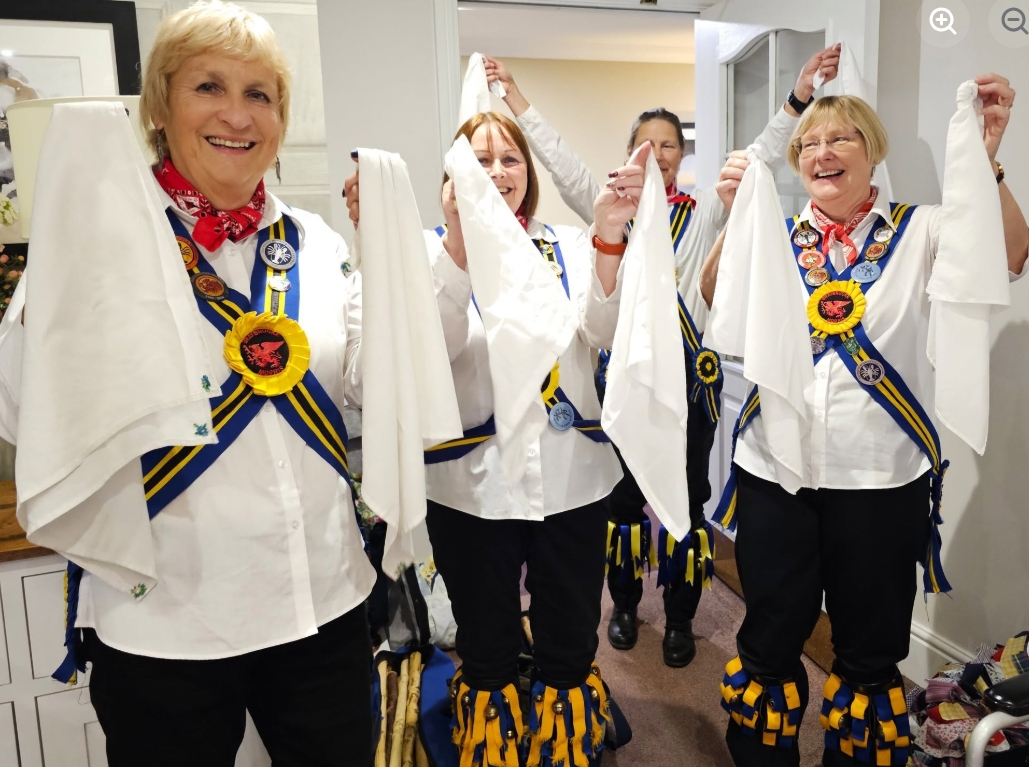 Braybrooke Morris Dancers Delight Residents