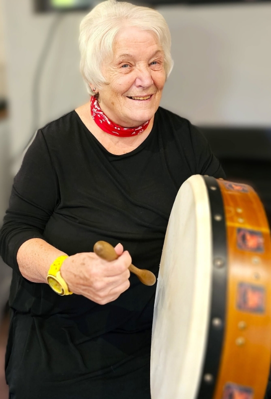 Braybrooke Morris Dancers Delight Residents