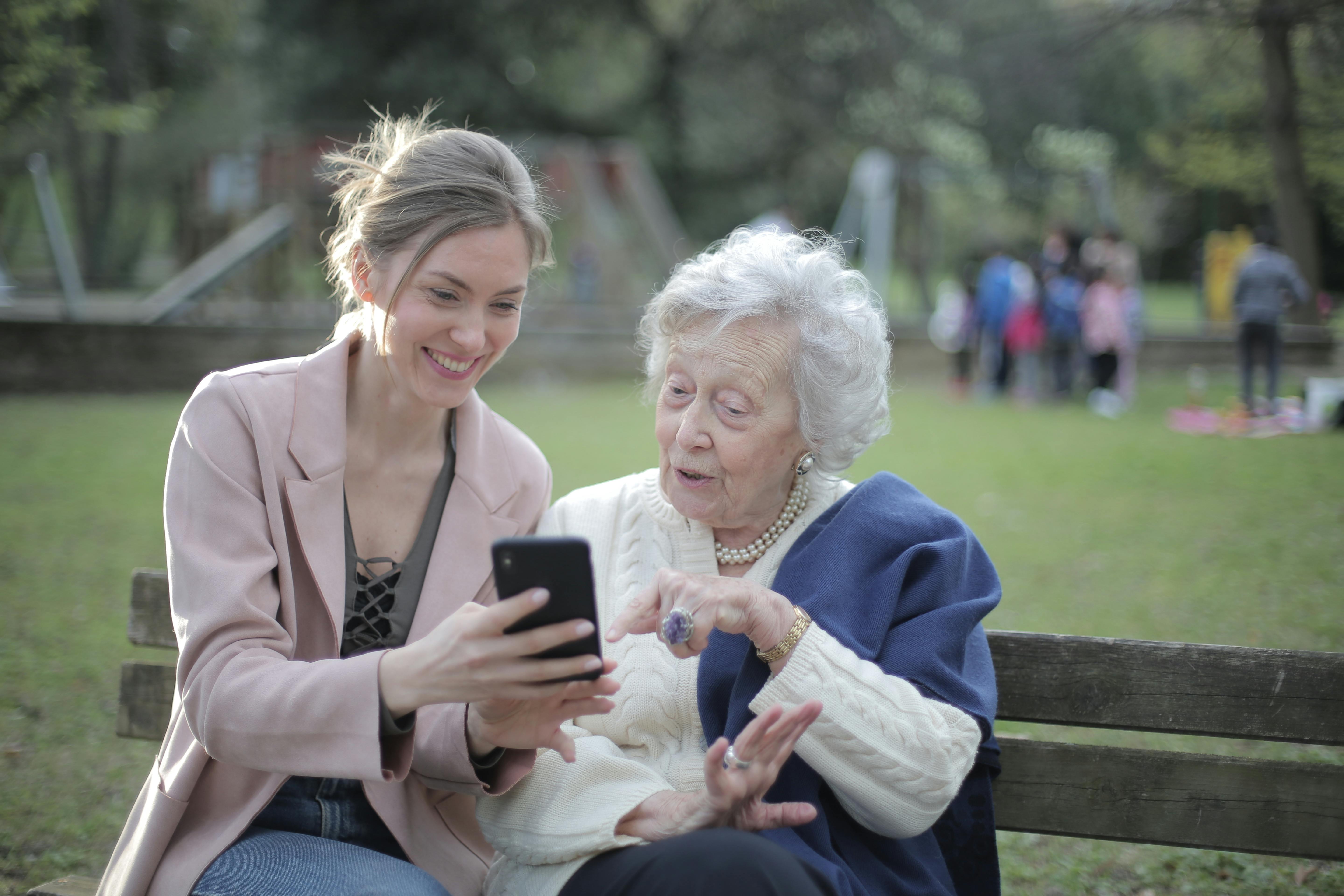 Communication tools for people living with dementia