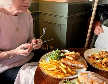Pub Lunch