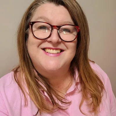 Kirstie Bush