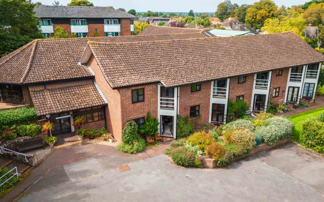 Rayner Court Exterior