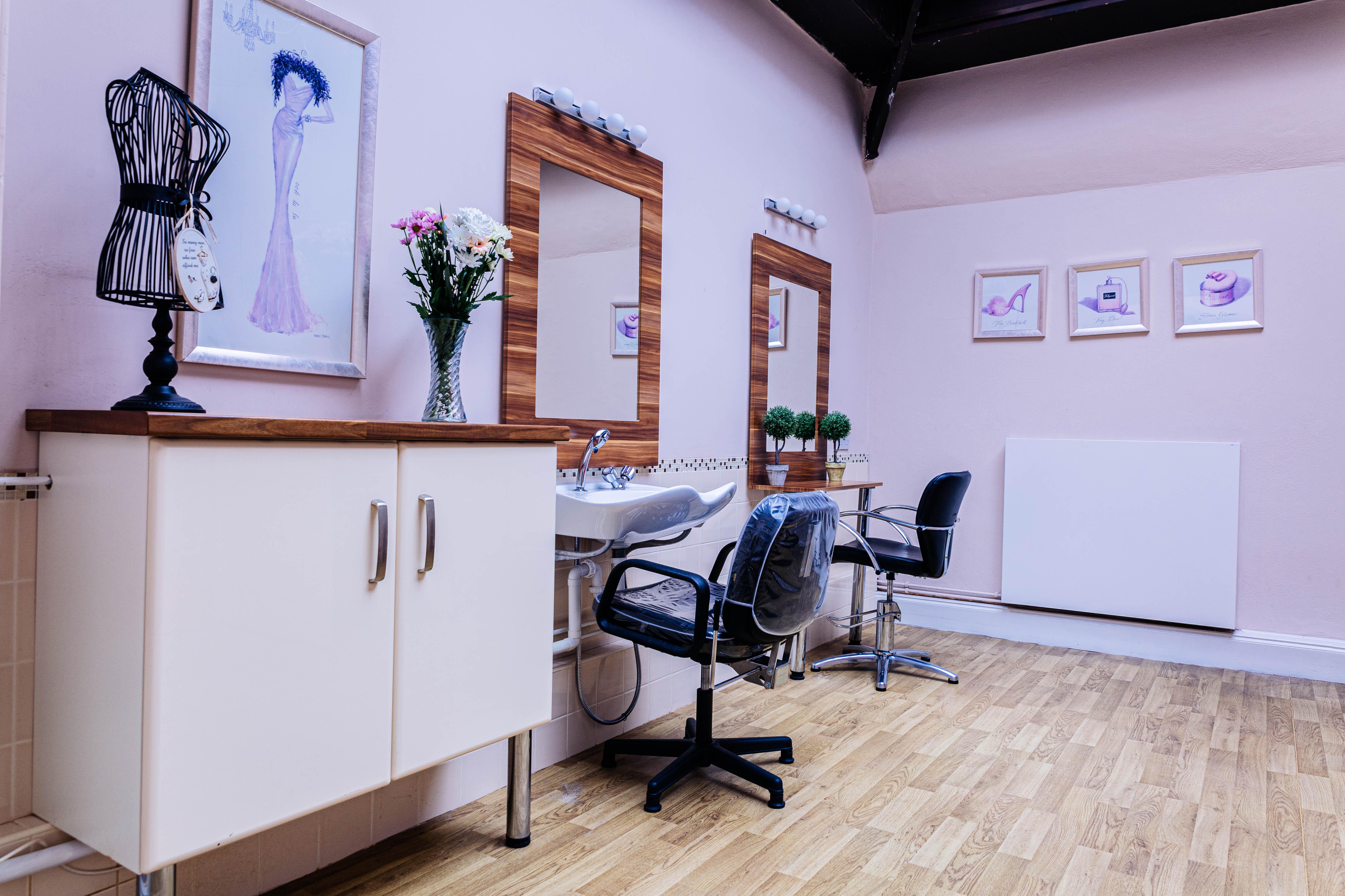 Salon at Badgeworth Court care home in Cheltenham
