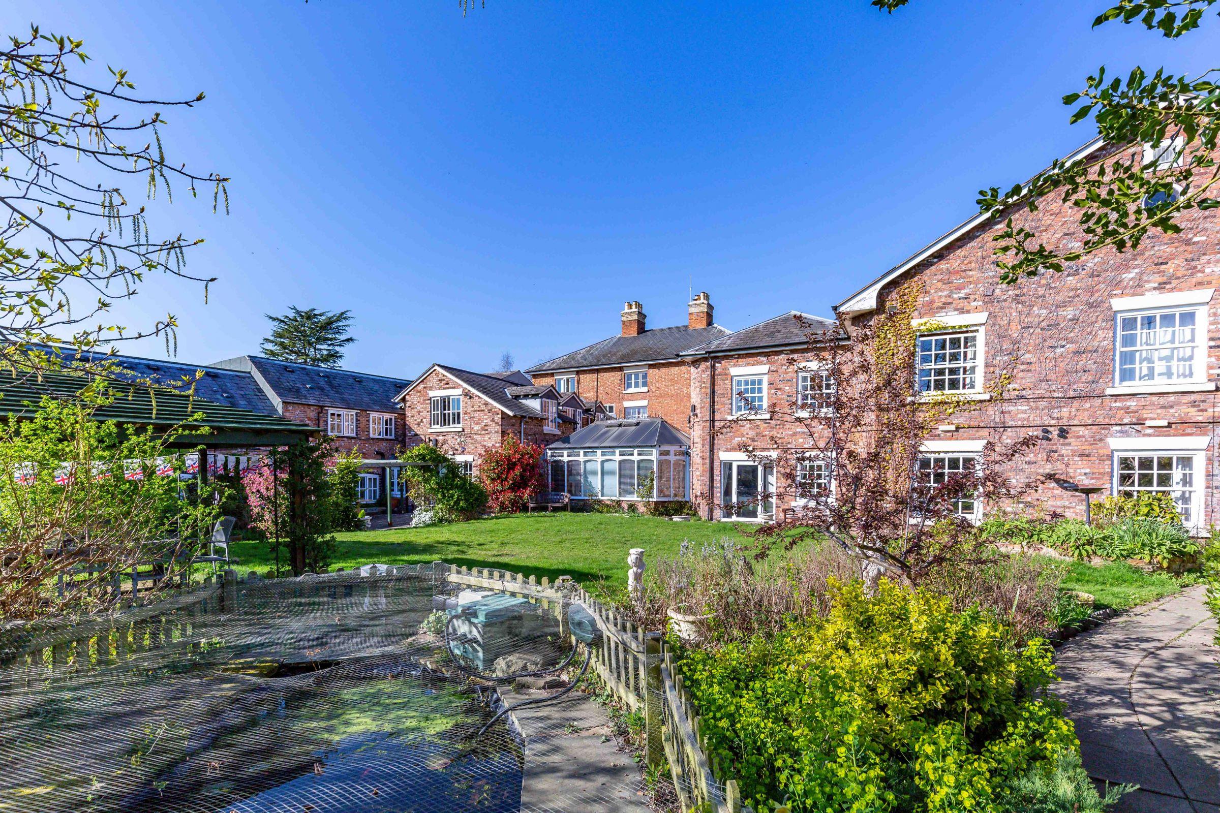 Mount House and Severn View Gallery