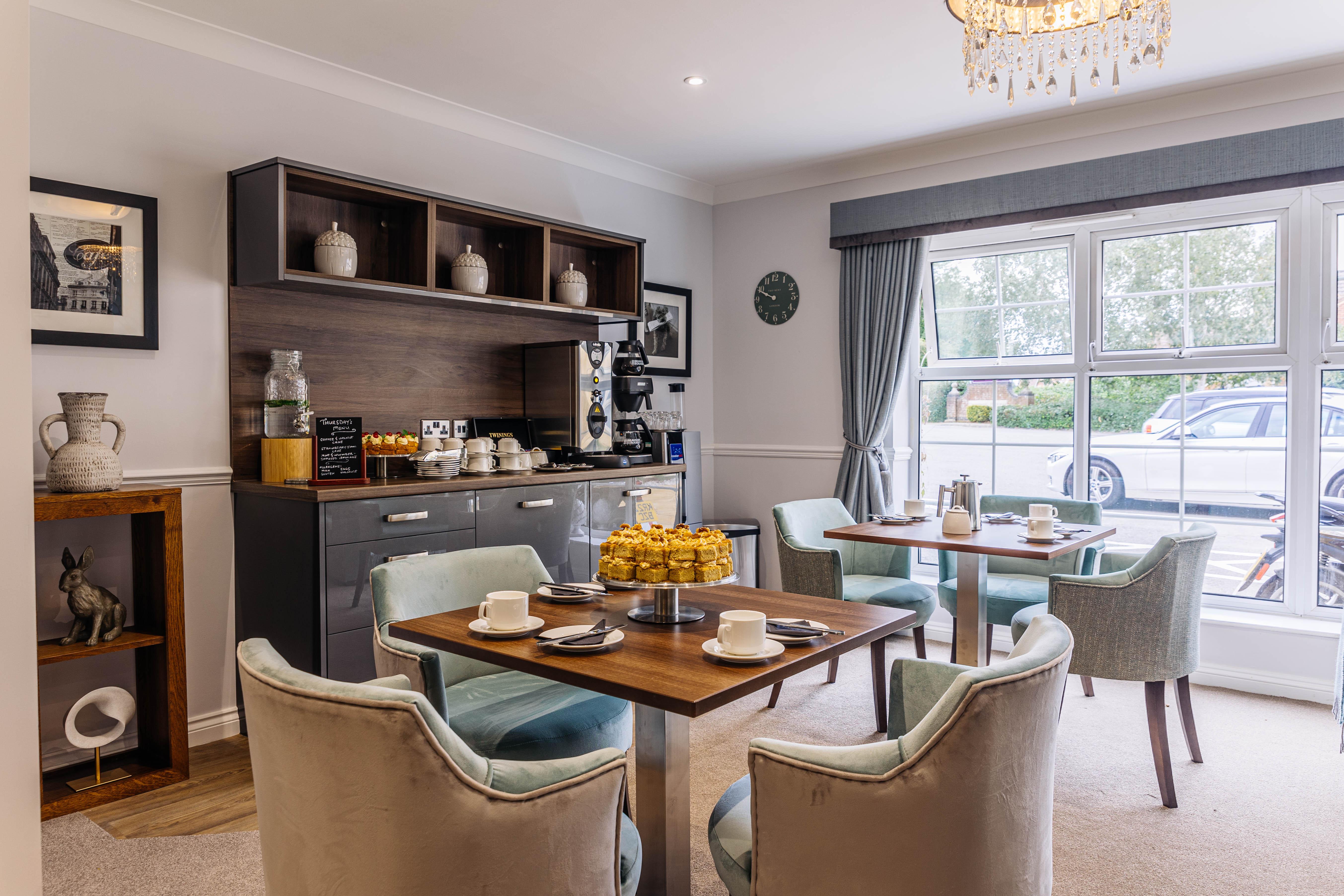 Claremont Parkway Care Home Gallery