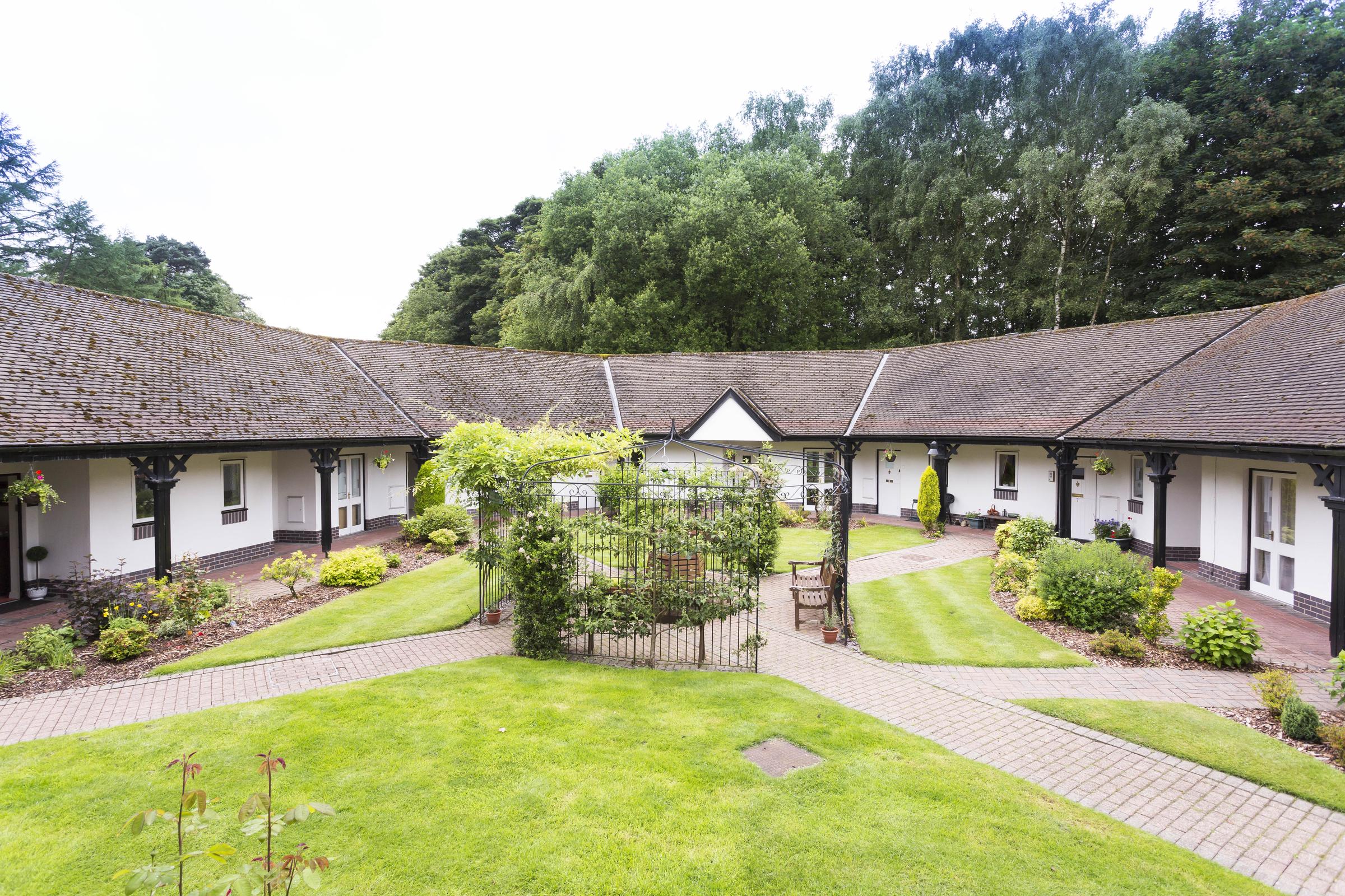 Garden at Prestbury Beaumont care home