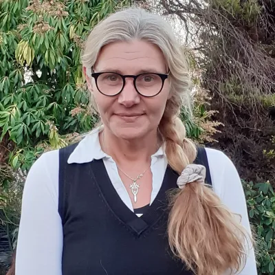Elsbeth Russell