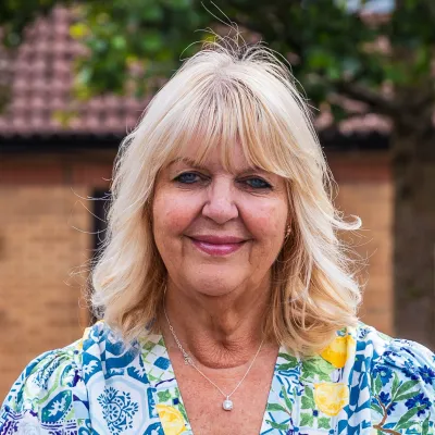 Janette Lawrence