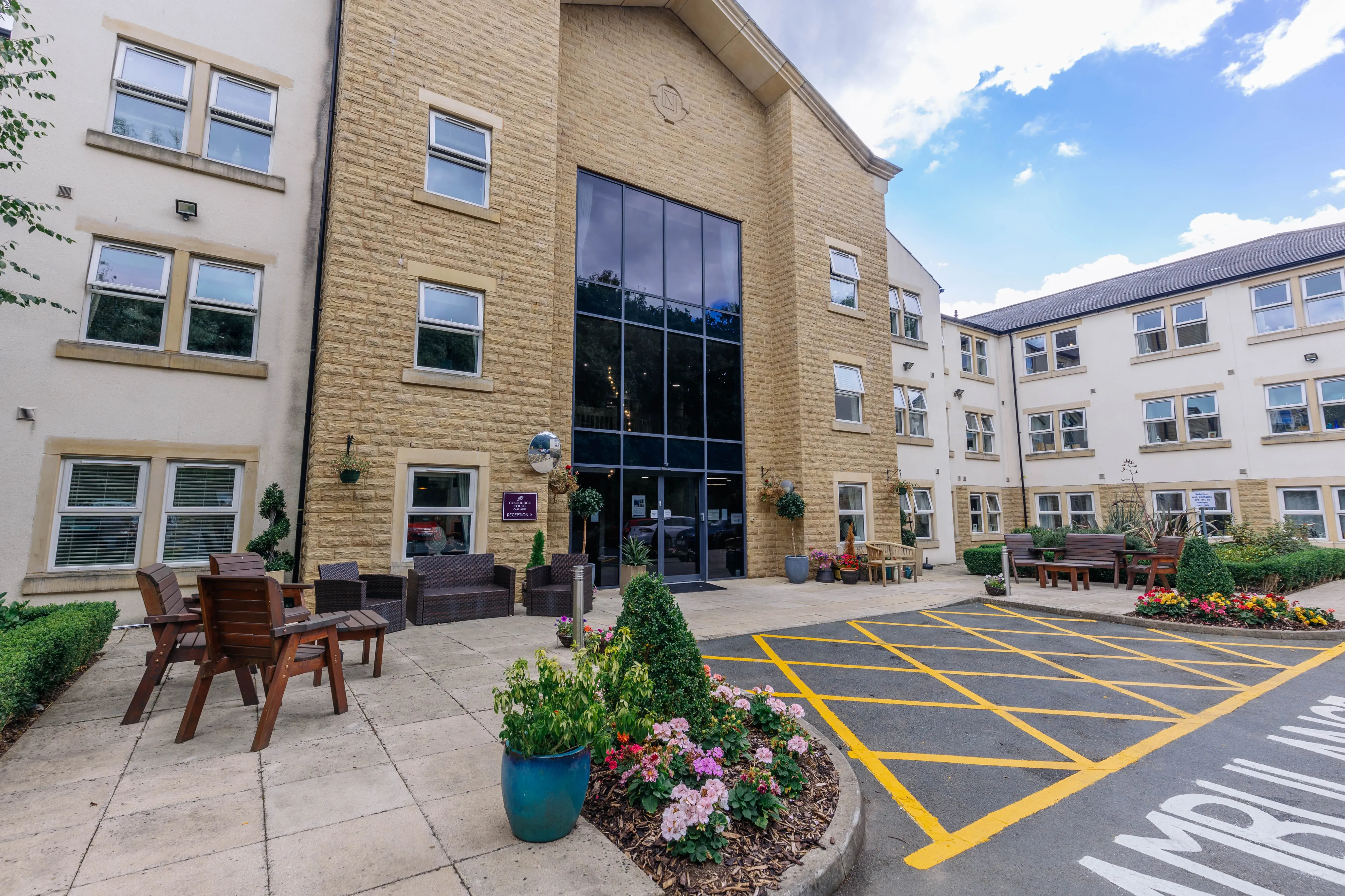 Care & Facilities at Cookridge Court Care Home