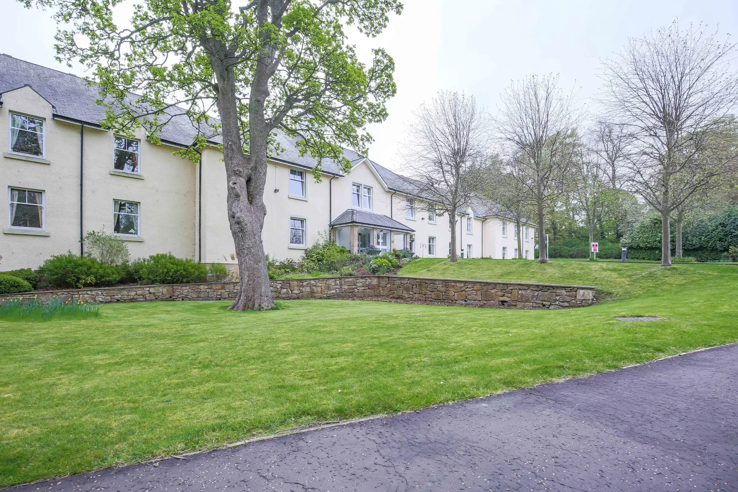 Care & Facilities at Drummond Grange Care Home