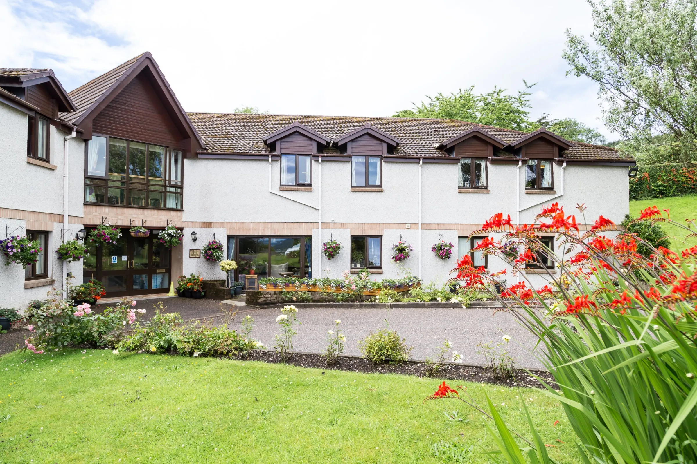 Care & Facilities at Highview House Care Home