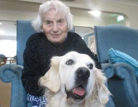 Tosca the PAT Dog Comes to Visit!