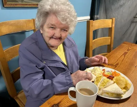 Ladies who lunch 