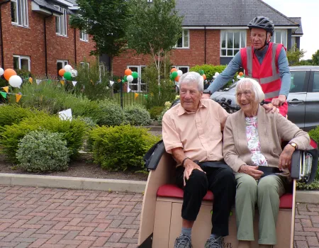 Tour De Barchester