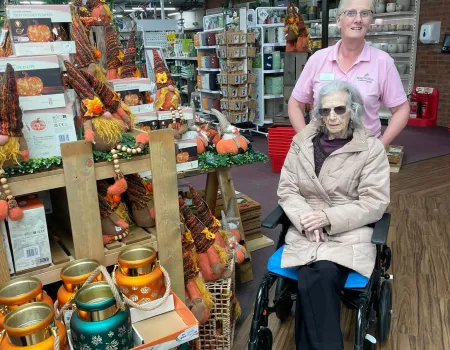 All aboard for High Legh Garden Centre