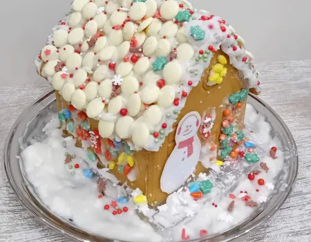 Decorating Gingerbread House Cake
