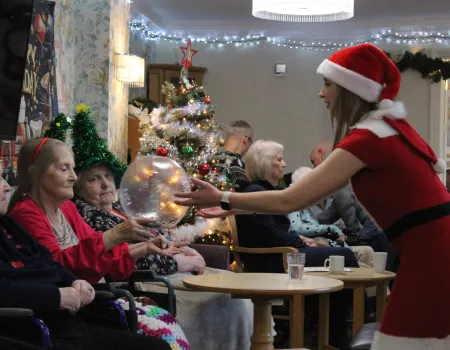 Christmas Eve at Bamfield Lodge: Brilliantly Crazy & Full of Joy! 