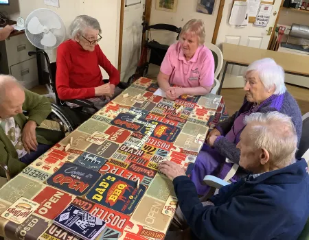 The dominoes club