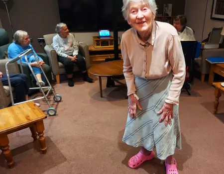 We really enjoy our live musical entertainment here at Mallard Court 