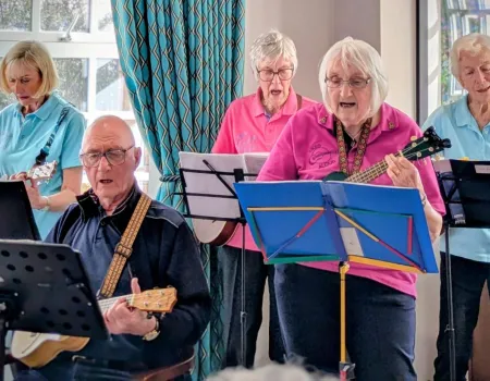 Ukes Aloud Brings Joy to the Home