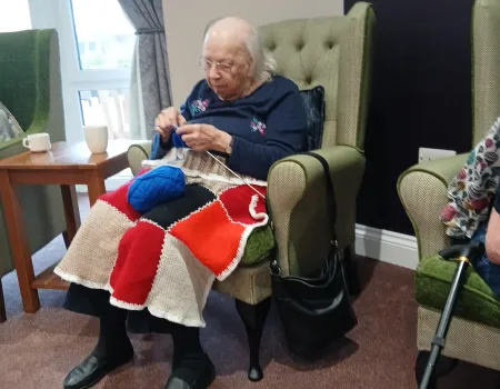 Knit and natter 