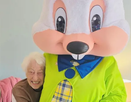 Welsh Coast Radio visits with Easter Bunny!