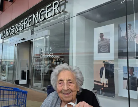 Shopping Smiles at 103.