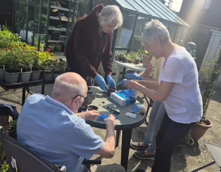 Gardening club 