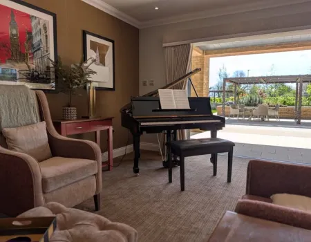Baby grand piano delivery