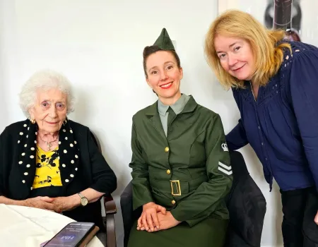 VE Day mini concert