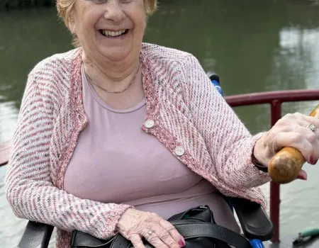 A trip on the Basingstoke Canal