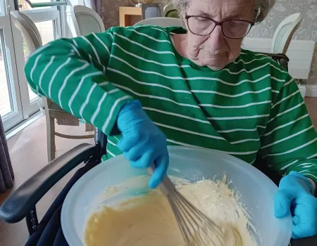 Easter Baking Club