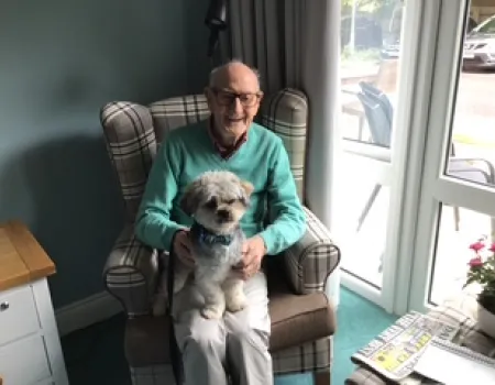 The Return of Lorenzo & Earl, Pet Therapy Dogs