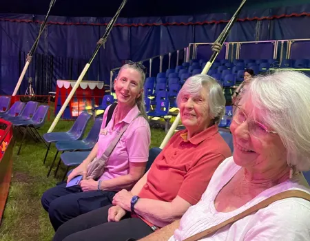 Lydfords visits the Circus