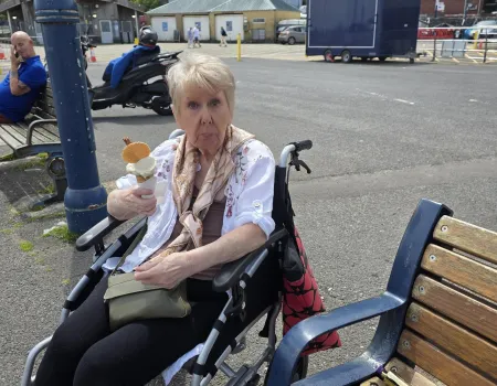 Headline Wishing to Go to Mumbles for an ice-crem