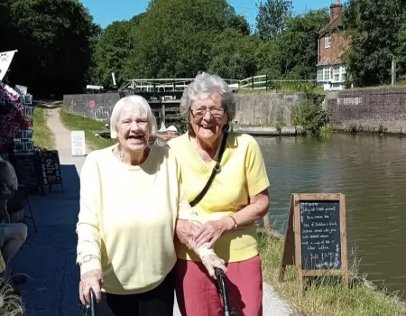 Residents Enjoy a Wonderful Morning at Hatton Locks