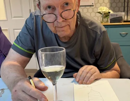 A Creative Afternoon: Residents Enjoy ‘Sip and Paint’ with Michelle