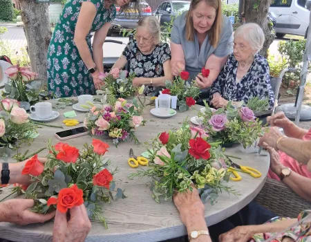 A Fabulous Floral Morning with Abingdon Flower Club