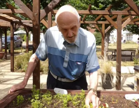 Community garden projects 