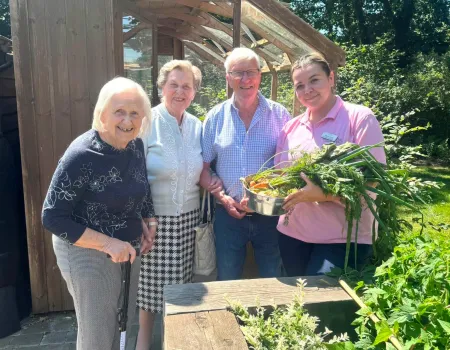Gardening Club-Nothing Beats Home Grown